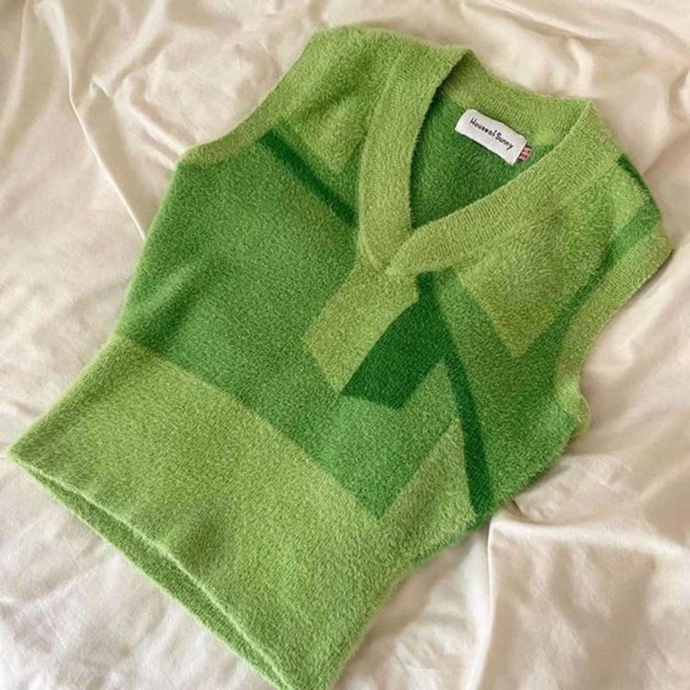 House of Sunny Fluffy 2 in 1 Sweater Vest - Picture 7 of 9